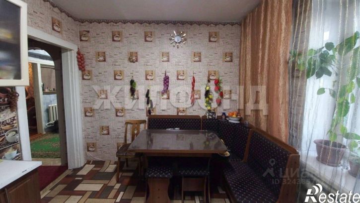 4-комн квартира Абакан, улица Баландиной