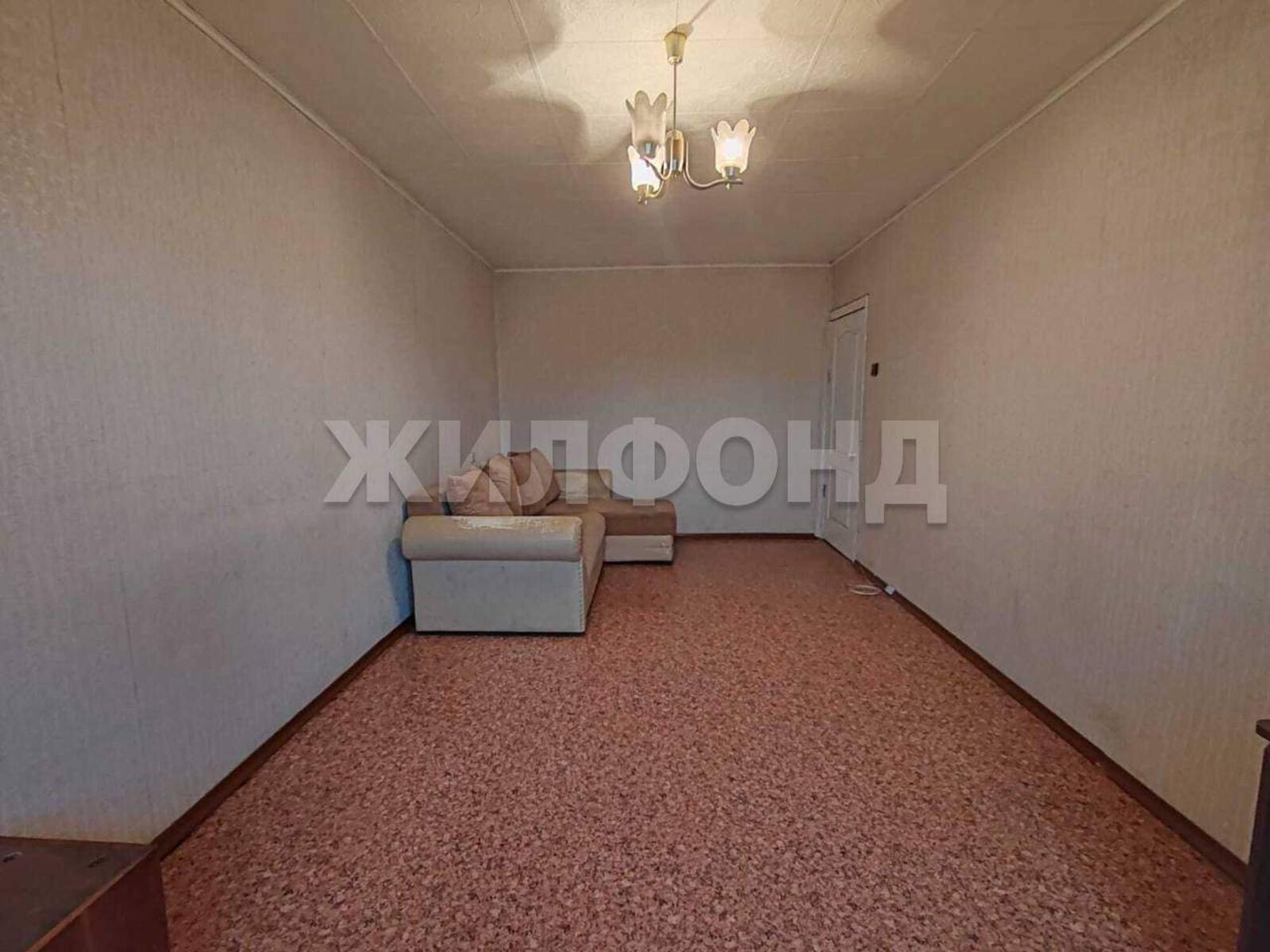 Купить квартиру за 2 100 000 рублей на Калинина улица, д.26