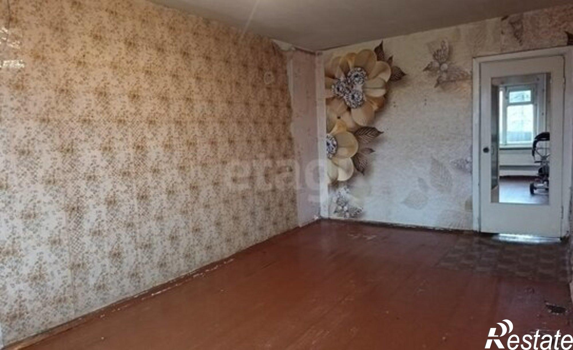 Купить квартиру за 2 500 000 рублей на Саяногорск, микрорайон Заводской, 21