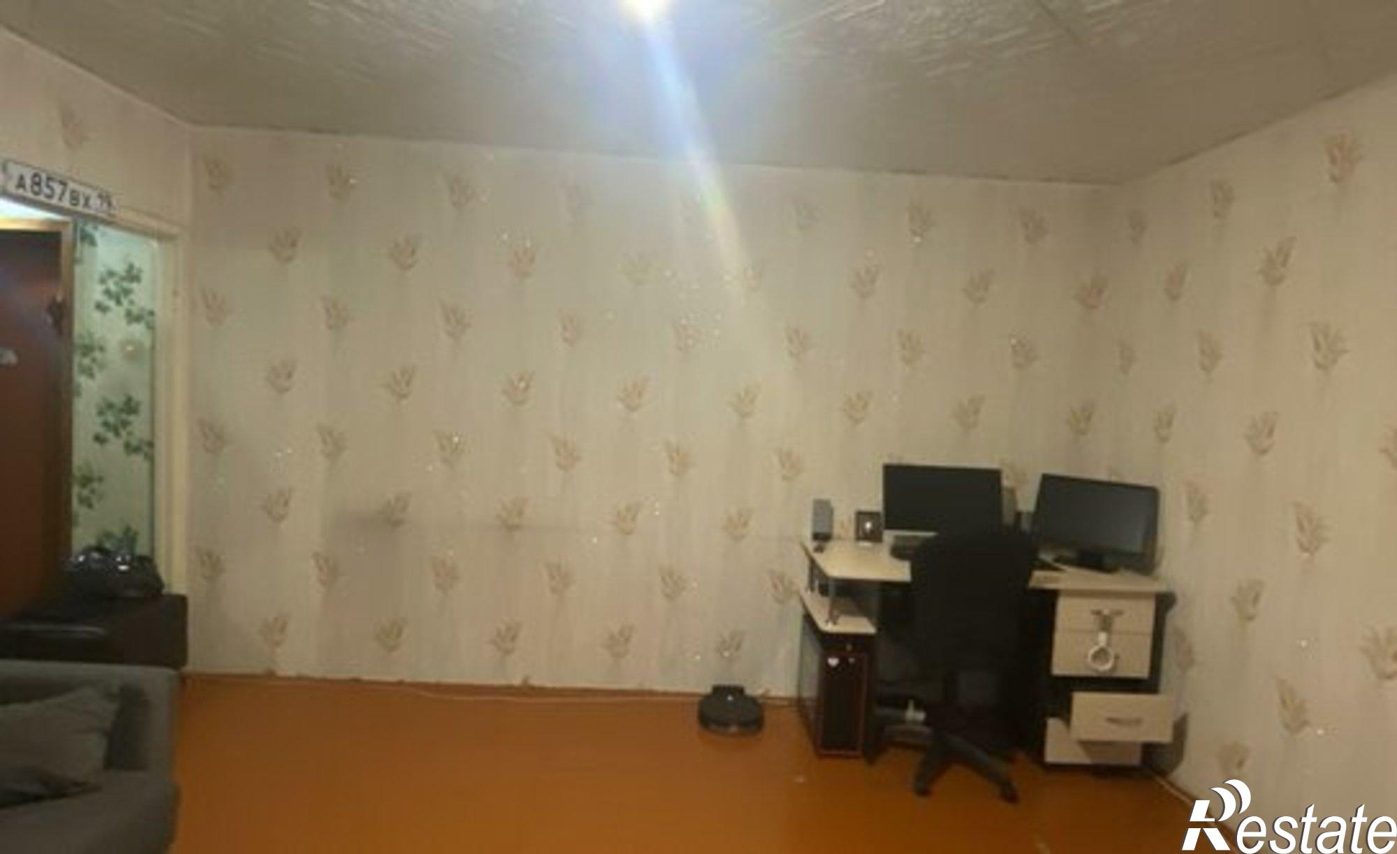 Купить квартиру за 3 660 000 рублей на Саяногорск, микрорайон Центральный, 2Б