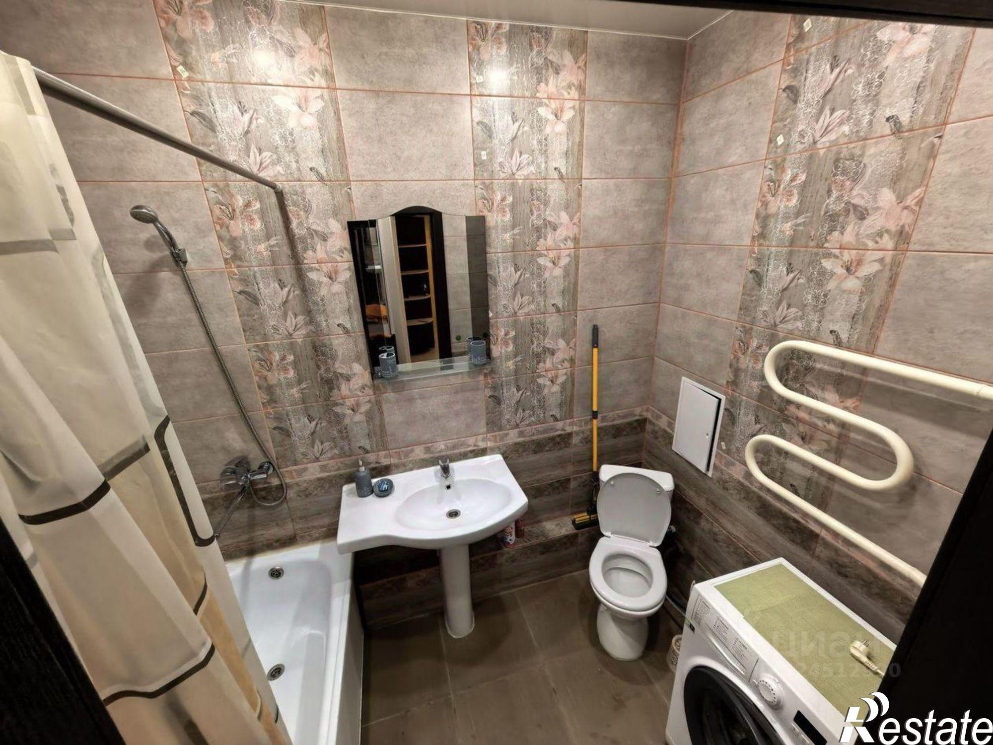 Сдать квартиру за 29 700 рублей на улица Кирова, 118