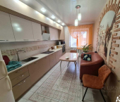 2-комн, 56кв м, этаж 3/5 улица Генерала Тихонова, 4В