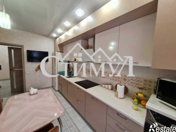 2-комн квартира улица Генерала Тихонова, 4В,  д. 4В