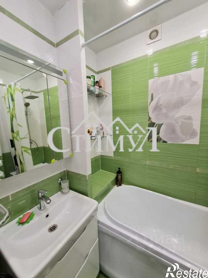 2-комн квартира улица Генерала Тихонова, 4В,  д. 4В