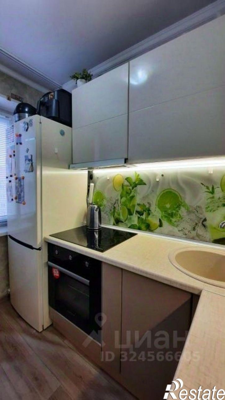 2-комн квартира Саяногорск, Заводской  мкр, 48