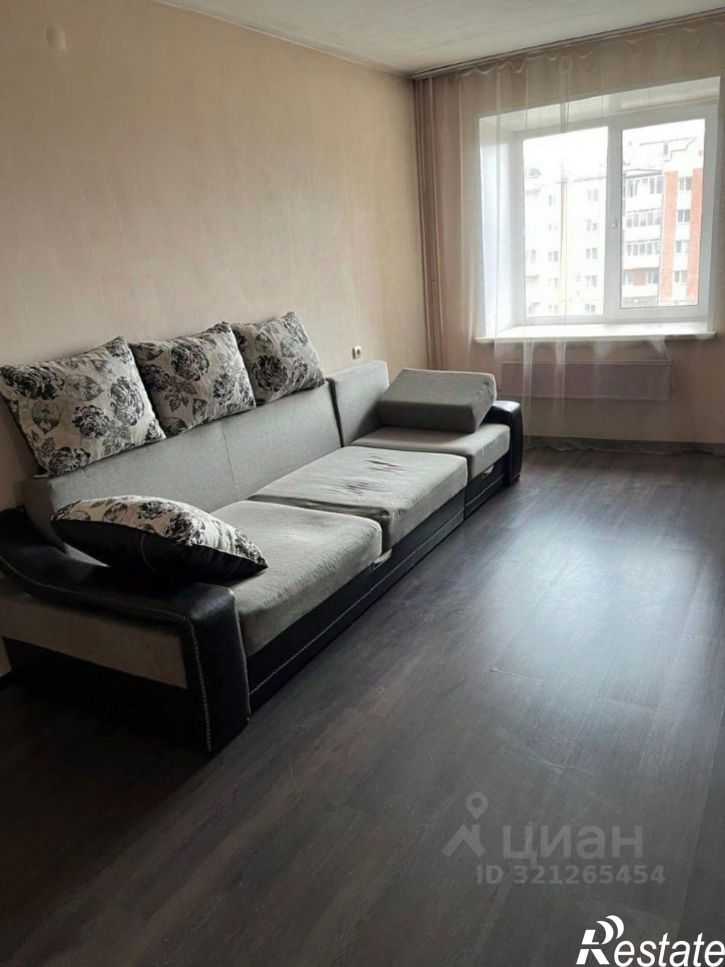 2-комн квартира ул Генерала Тихонова, 11,  д. 11