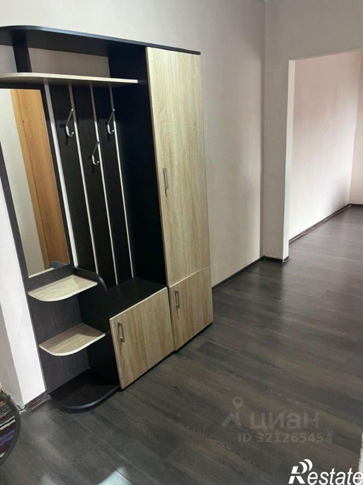 2-комн квартира ул Генерала Тихонова, 11,  д. 11