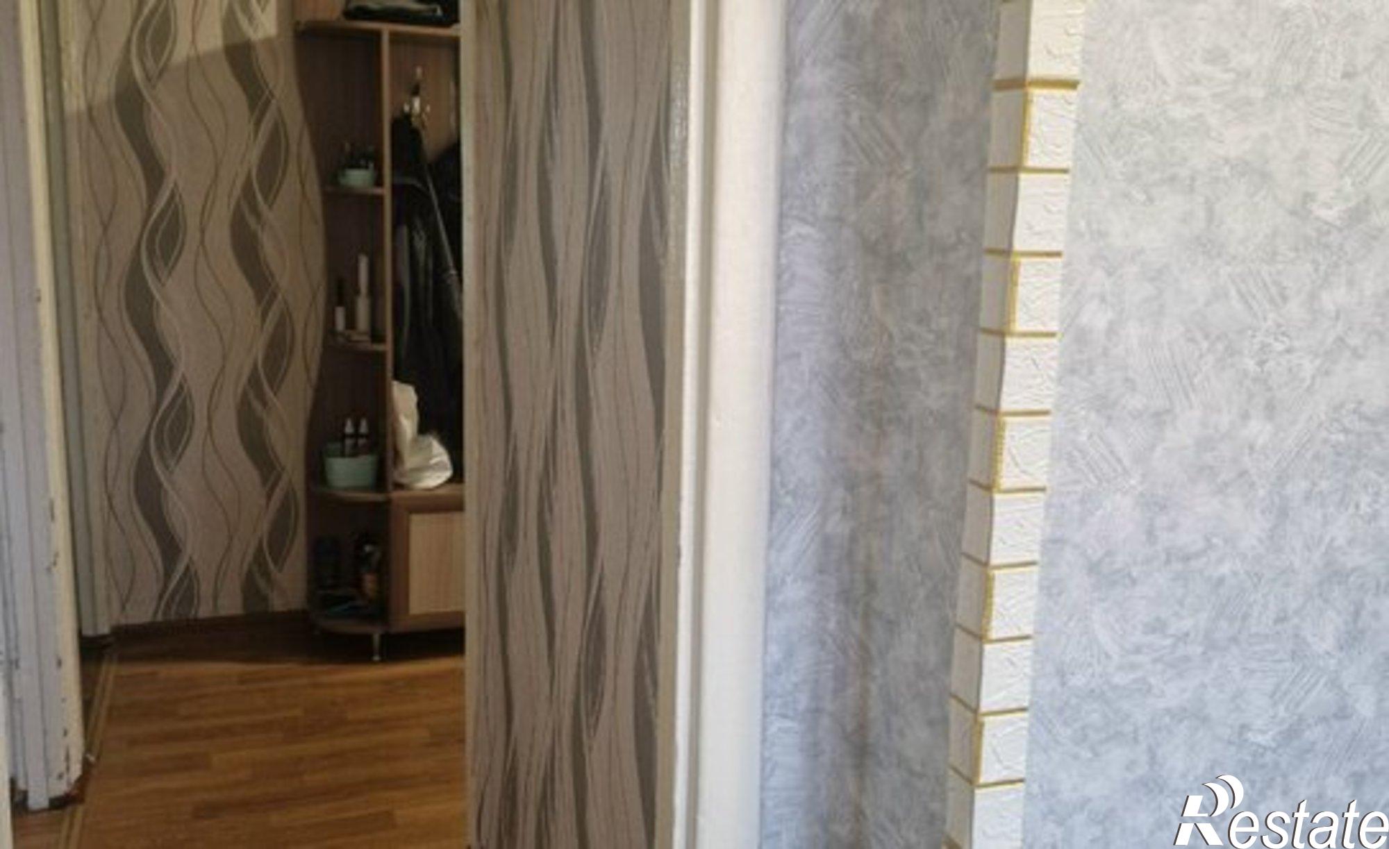 Купить квартиру за 2 760 000 рублей на Саяногорск, микрорайон Комсомольский, 74