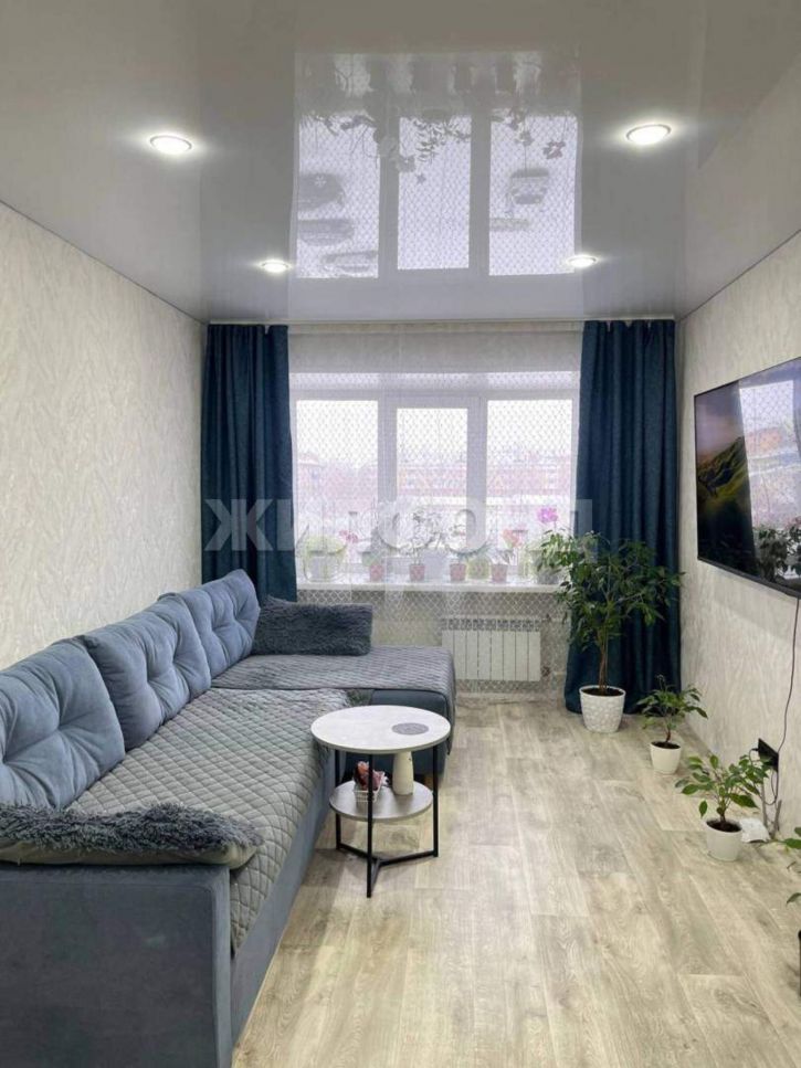 2-комн квартира Дзержинского улица, д.18
