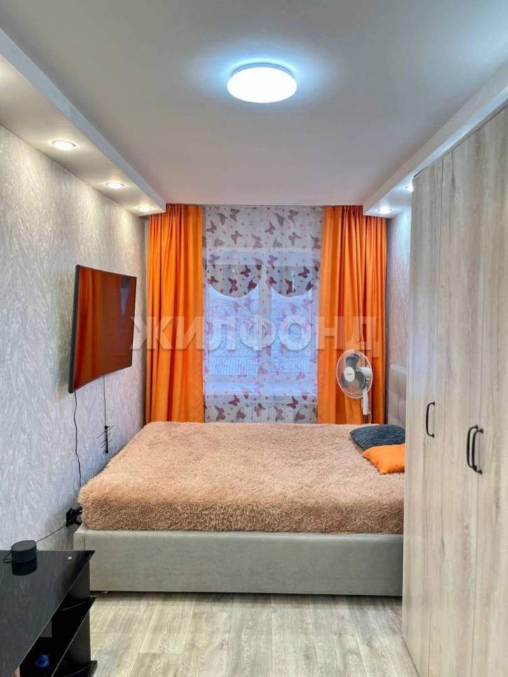 2-комн квартира Дзержинского улица, д.18