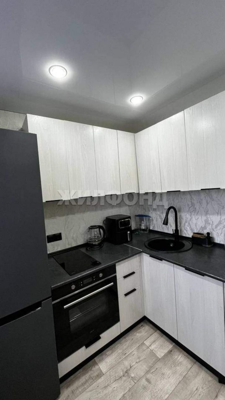 2-комн квартира Дзержинского улица, д.18