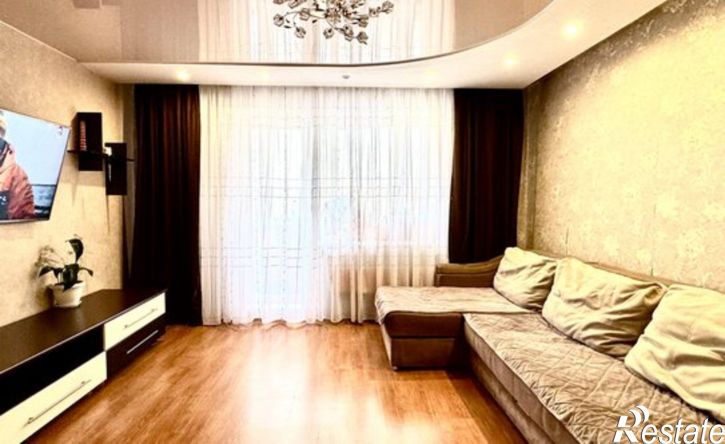 3-комн квартира Саяногорск, микрорайон Ленинградский, 47