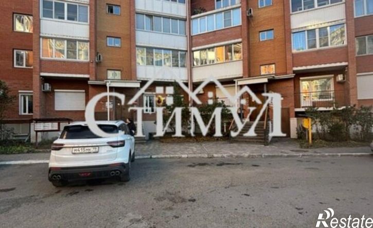 3-комн квартира пр-кт Космонавтов, 1В,  д. 1В