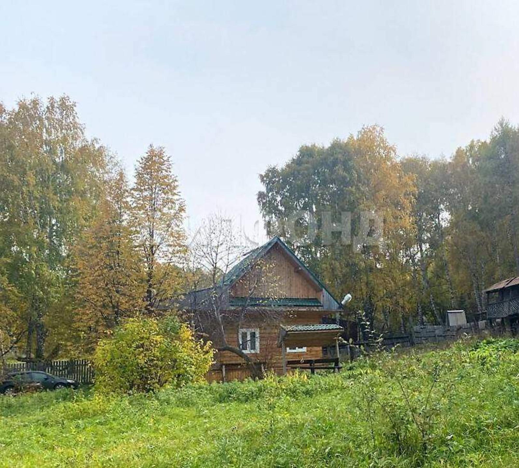 Купить дачу, дом, коттедж за 15 000 000 рублей на Заречная ул.