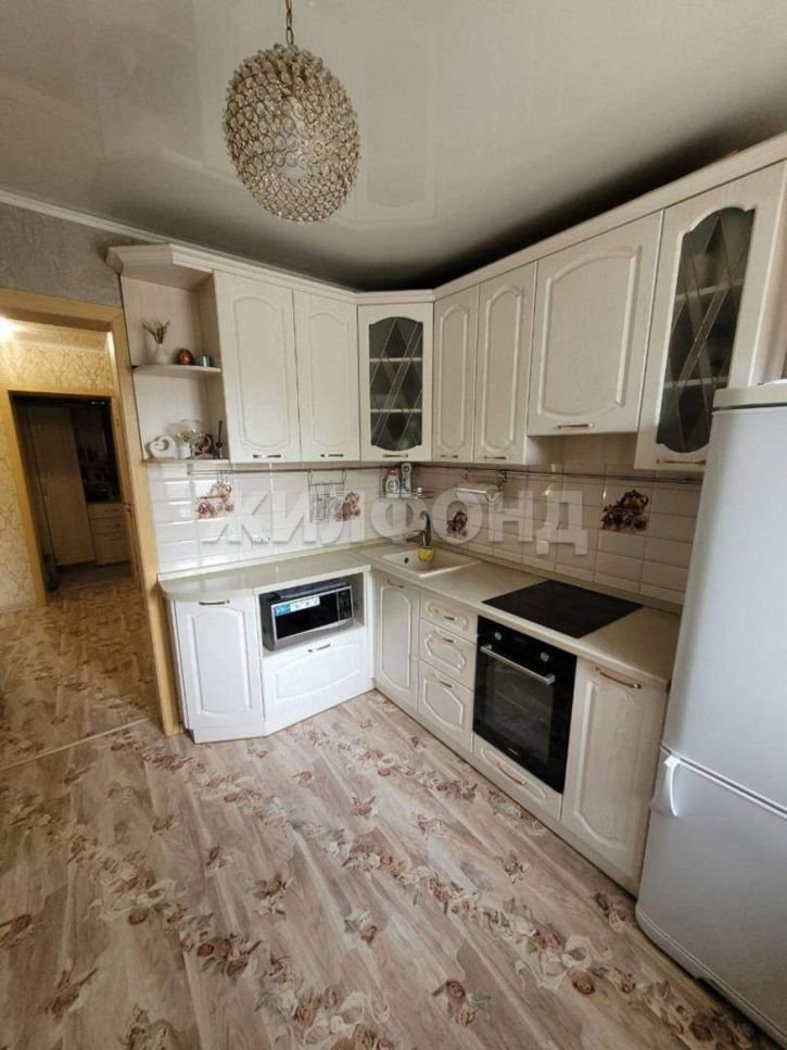2-комн квартира Космонавтов проспект, д.27