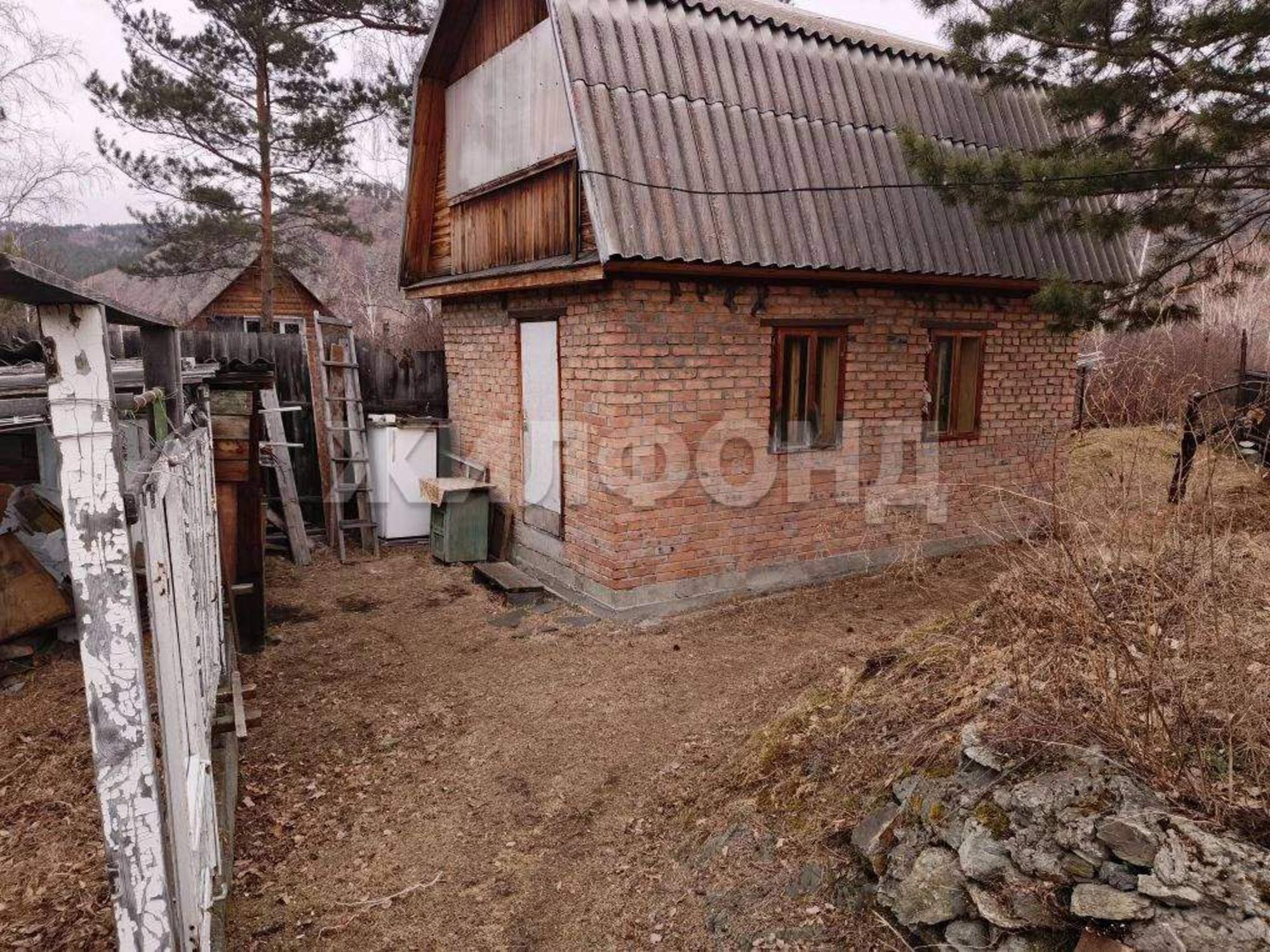 Купить дачу, дом, коттедж за 3 000 000 рублей на Пристанская ул.