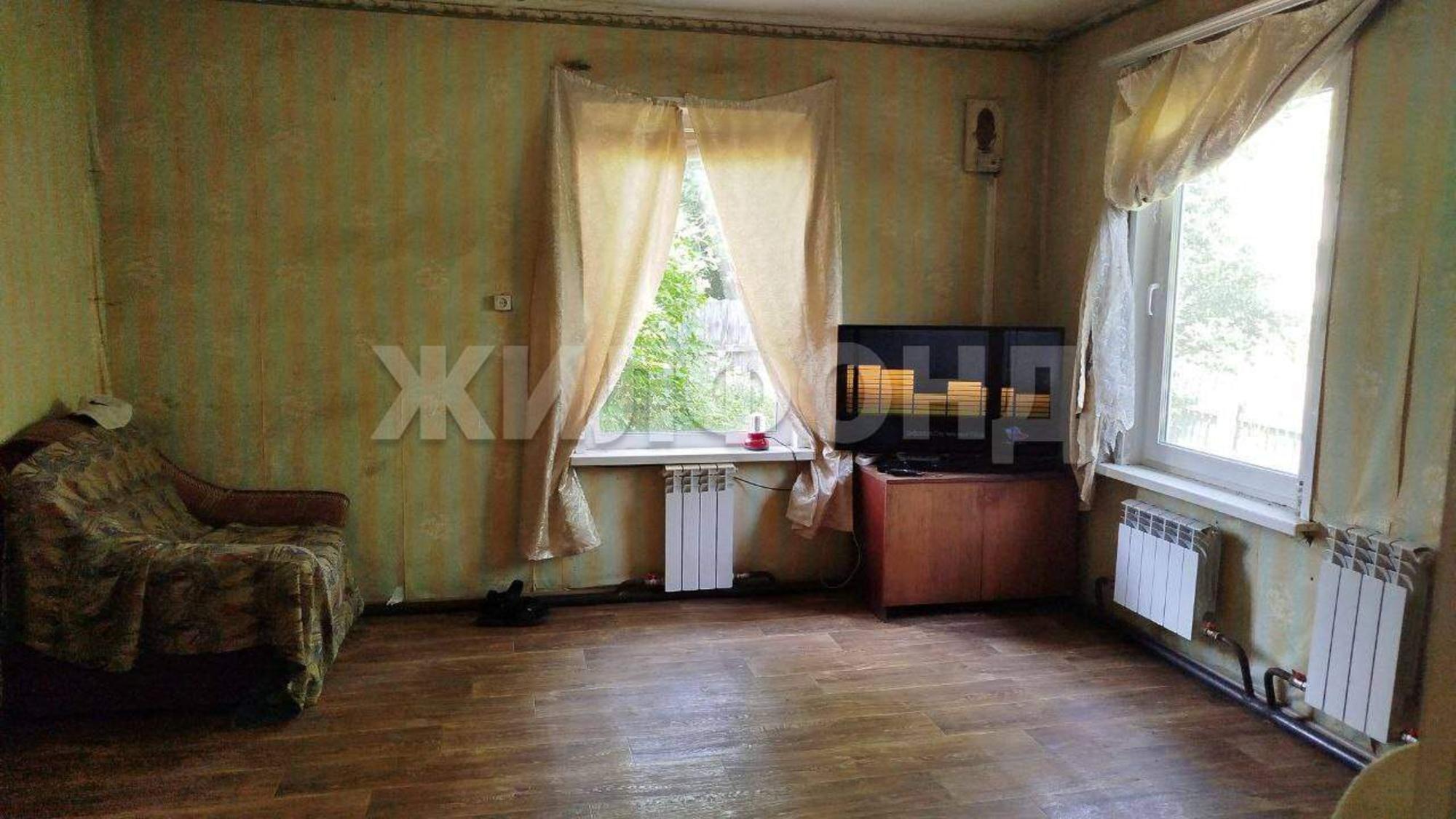 Купить дачу, дом, коттедж за 2 600 000 рублей на Ленина ул.