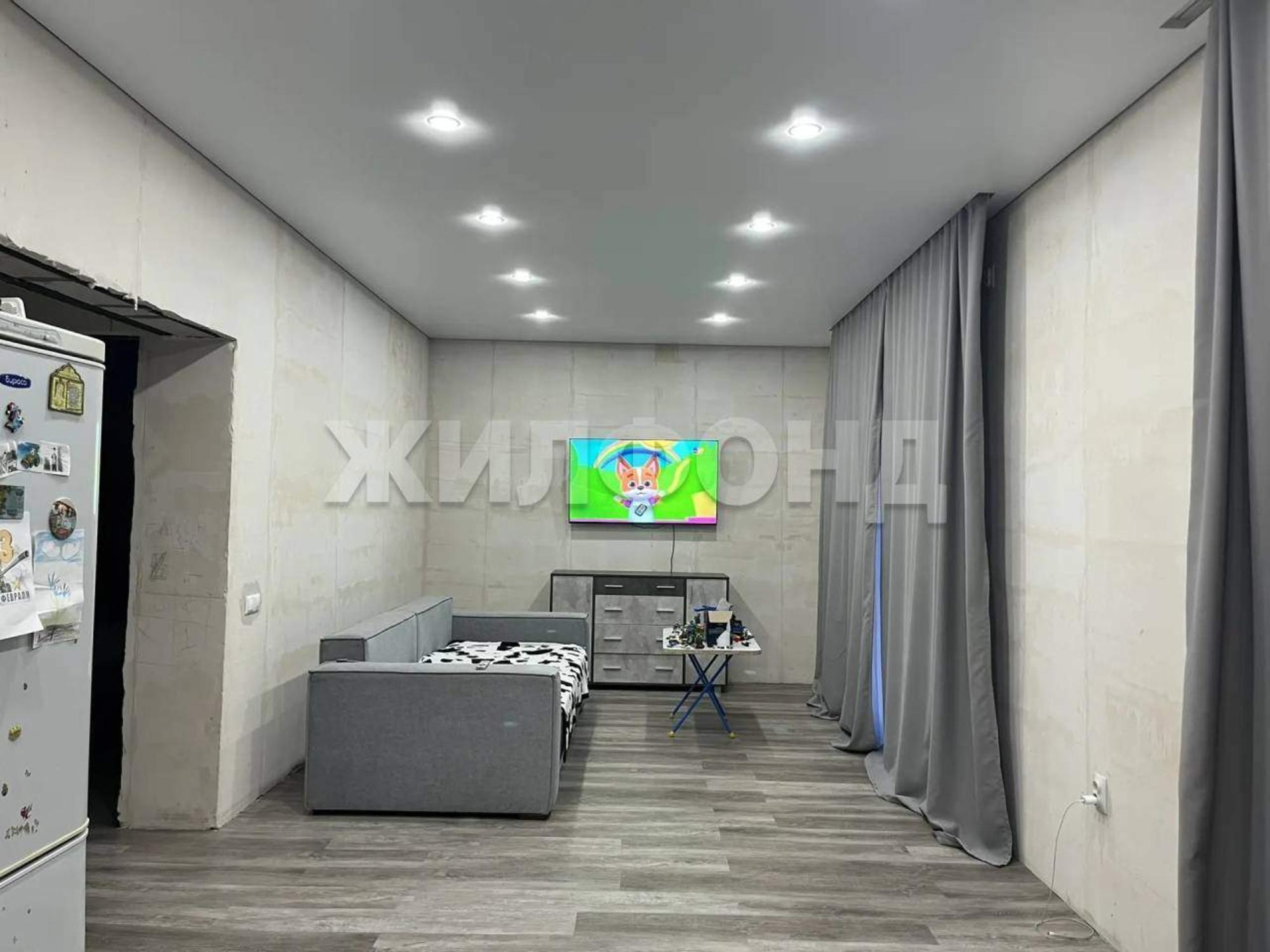 Купить дачу, дом, коттедж за 7 500 000 рублей на Российская ул.