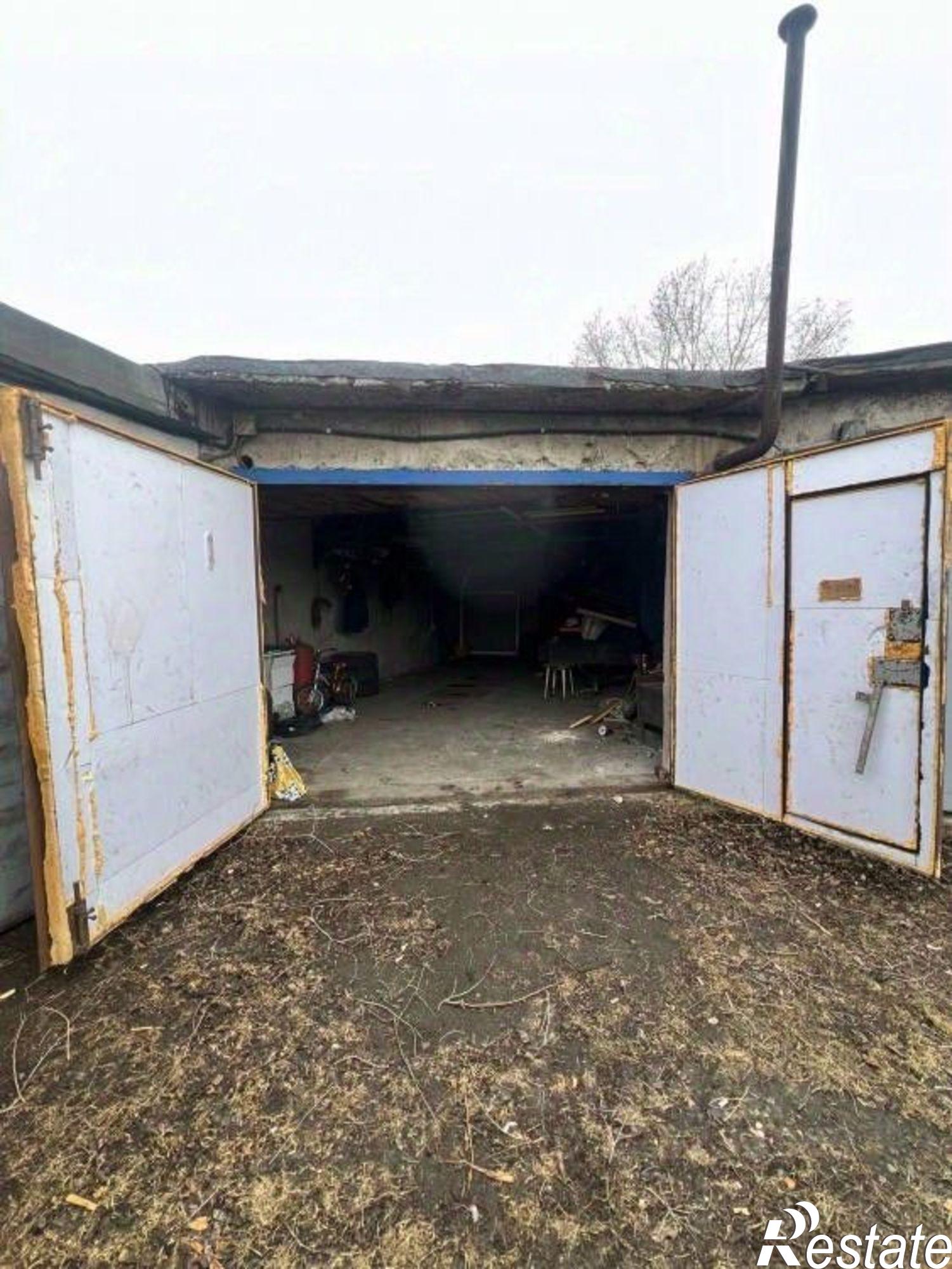 Купить гараж, место в паркинге за 550 012 рублей на Саяногорск, 401