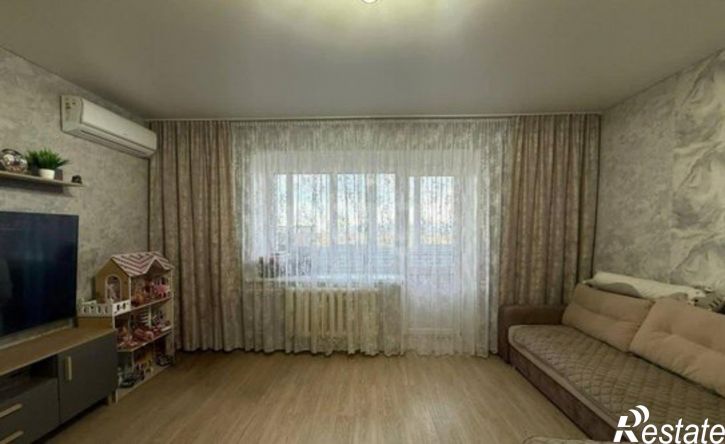 3-комн квартира улица Генерала Тихонова, 6Б,  д. 6Б