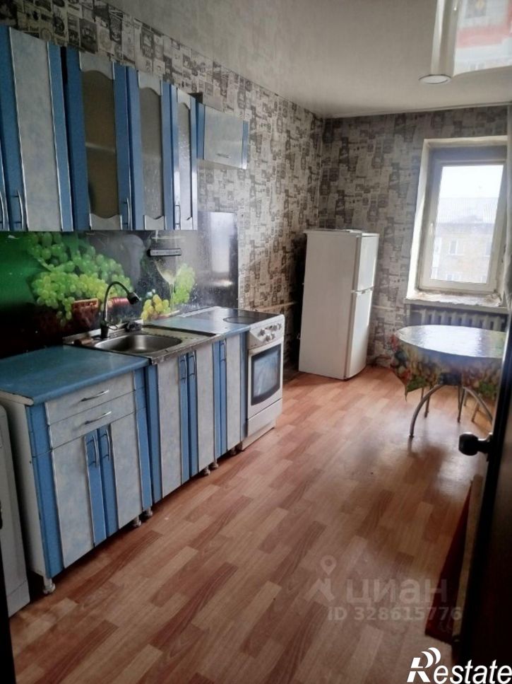 4-комн квартира улица Максима Горького, 1,  д. 1
