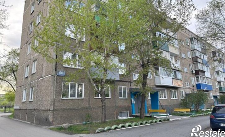 2-комн квартира Саяногорск, микрорайон Заводской, 50