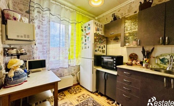 2-комн квартира Саяногорск, микрорайон Заводской, 50