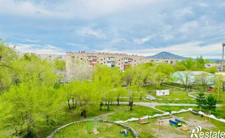 2-комн квартира Саяногорск, микрорайон Заводской, 50