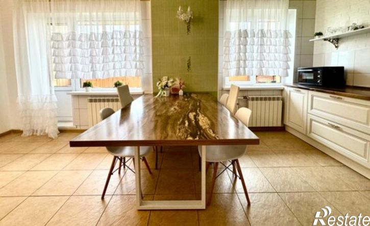 3-комн квартира Саяногорск, микрорайон Советский, 44
