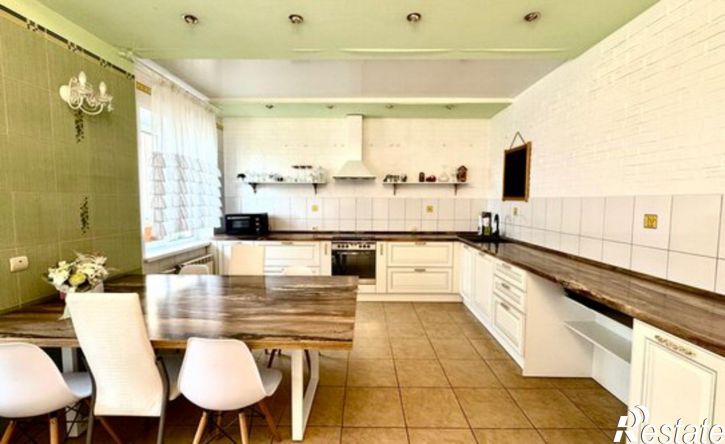 3-комн квартира Саяногорск, микрорайон Советский, 44
