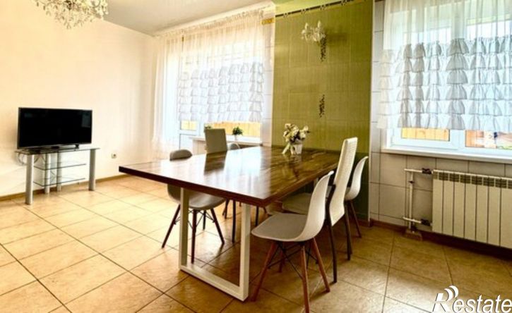 3-комн квартира Саяногорск, микрорайон Советский, 44