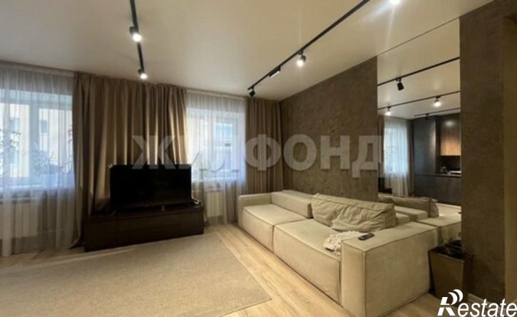 4-комн квартира Абакан, улица Авиаторов, 8