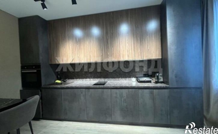 4-комн квартира Абакан, улица Авиаторов, 8