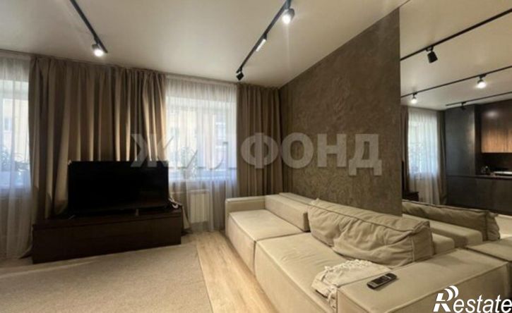 4-комн квартира Абакан, улица Авиаторов, 8