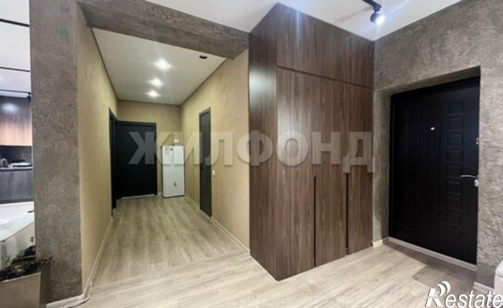 4-комн квартира Абакан, улица Авиаторов, 8