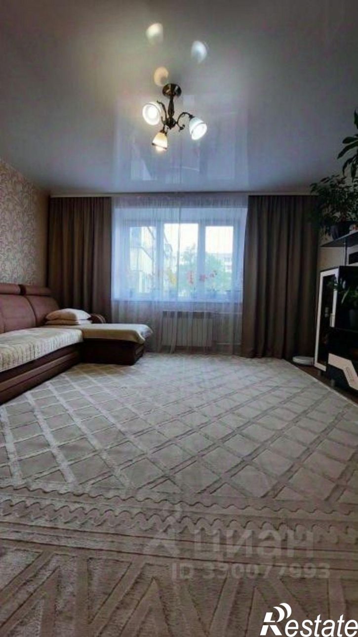 4-комн квартира Саяногорск, Ленинградский мкр, 49