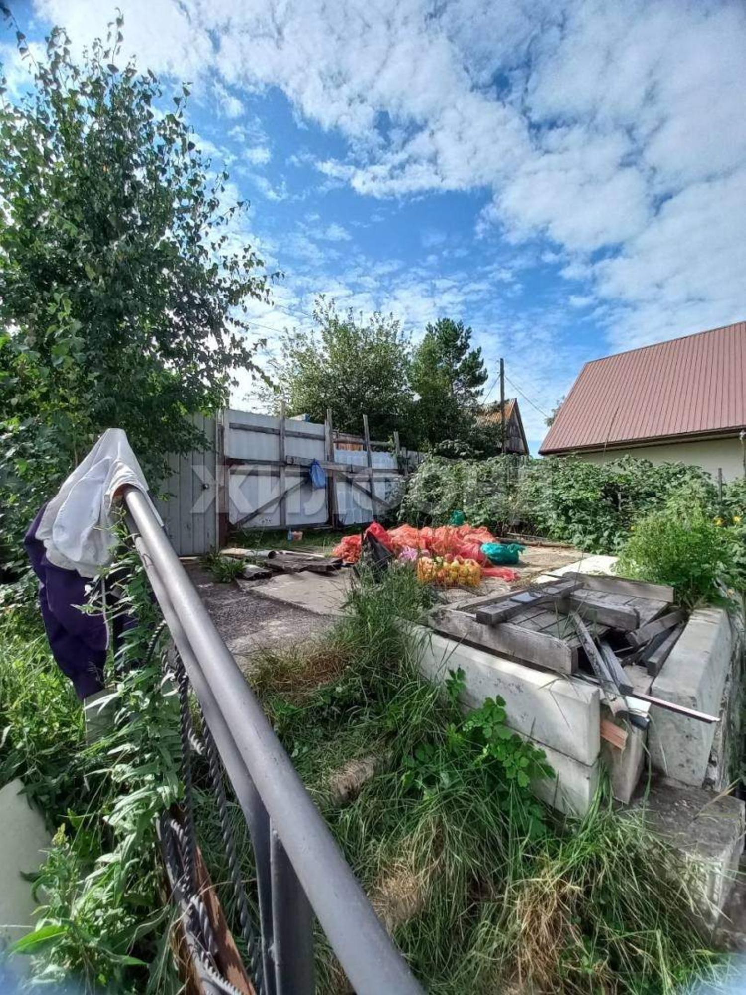 Купить дачу, дом, коттедж за 650 000 рублей на Достоевского ул.