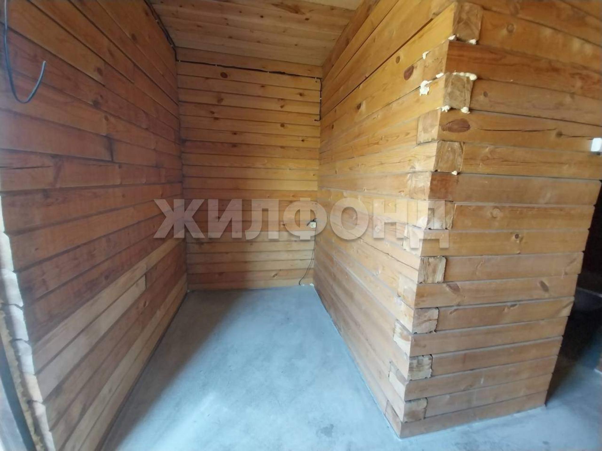 Купить дачу, дом, коттедж за 4 000 000 рублей на Домрачеева ул.