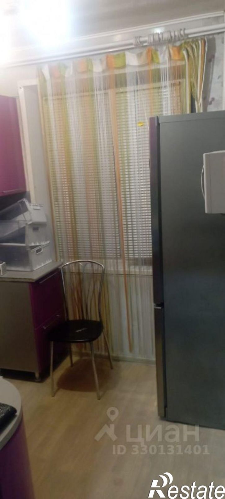 2-комн квартира проспект Космонавтов, 33,  д. 33