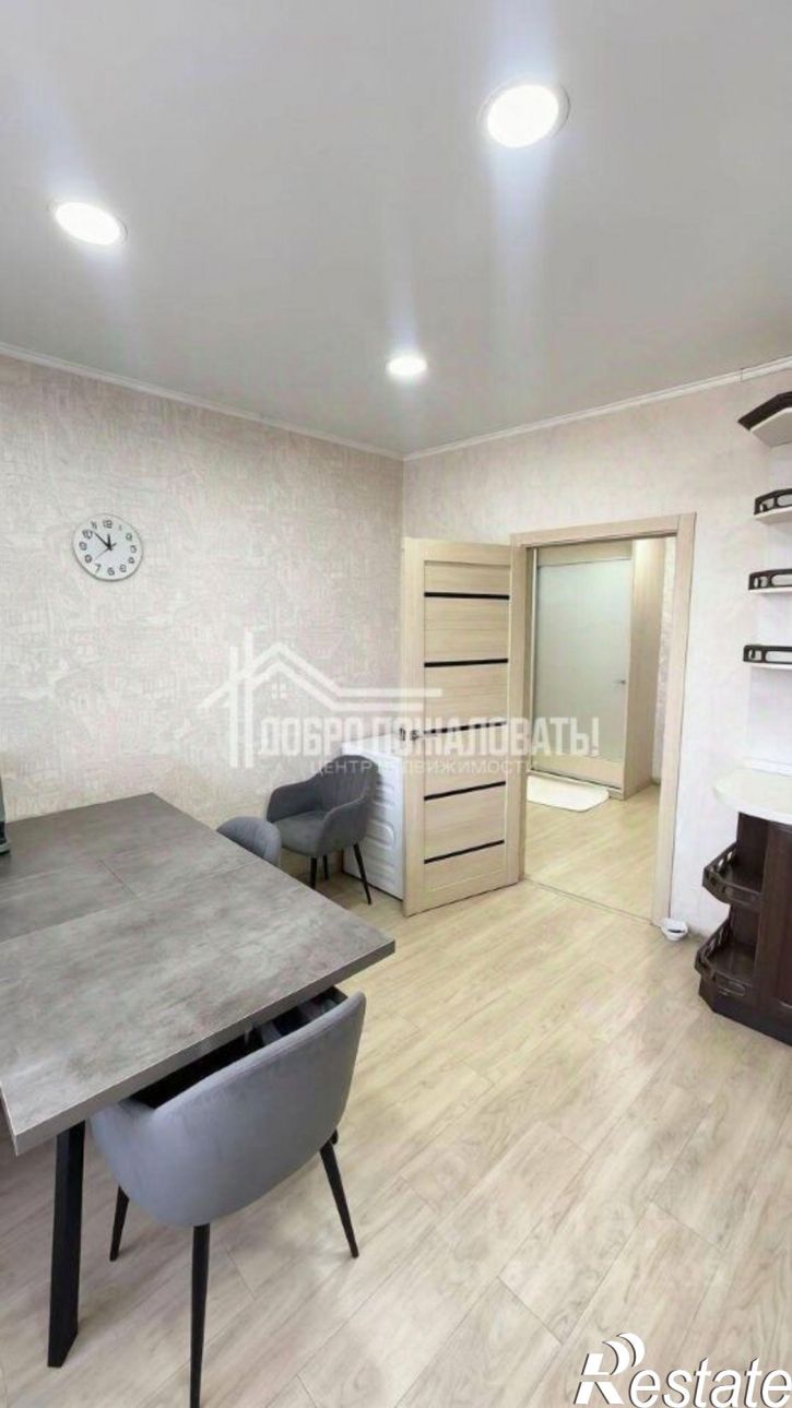 3-комн квартира улица Генерала Тихонова, 6Б,  д. 6Б
