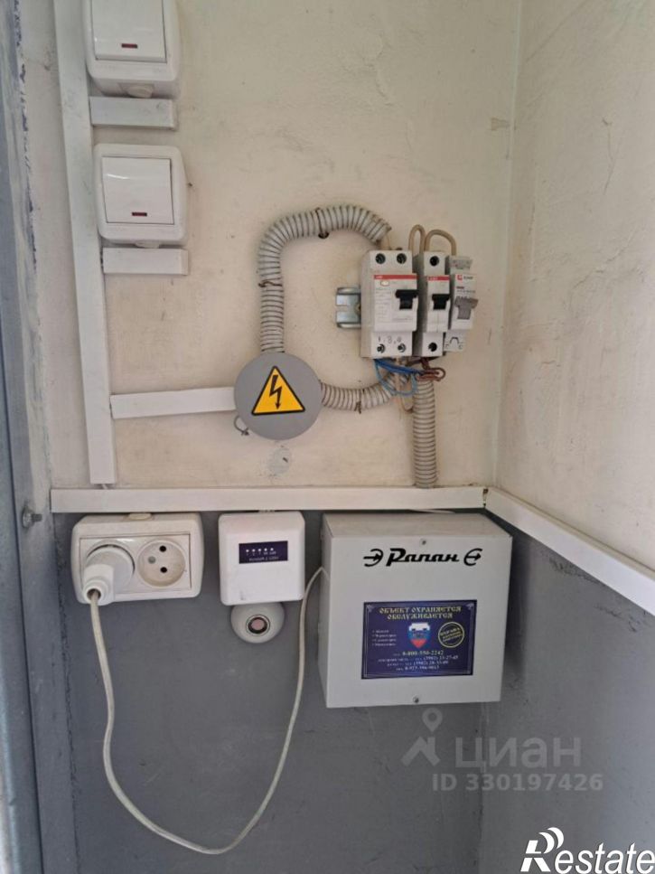Гараж/парковка улица Калинина, 12,  д. 12