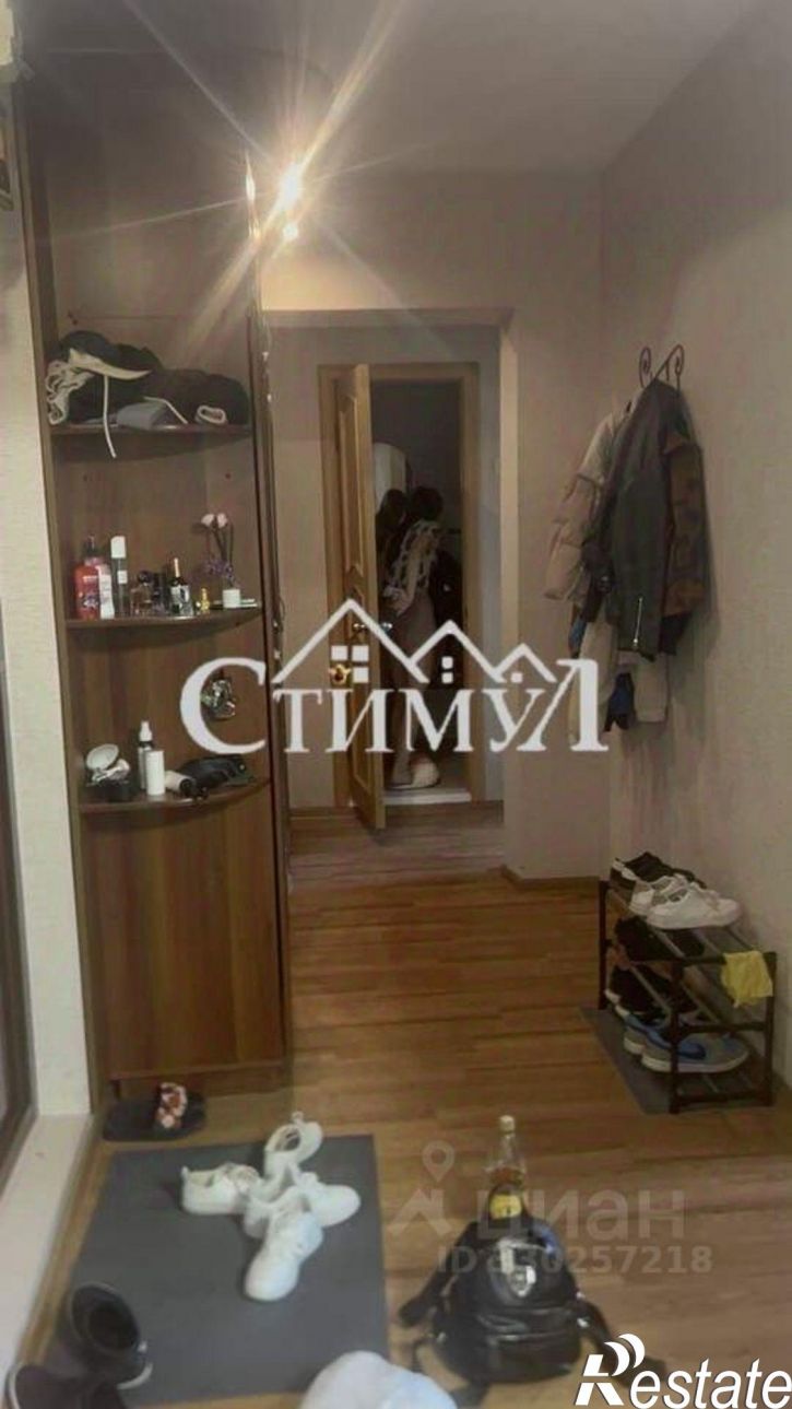 2-комн квартира пр-кт Космонавтов, 19А,  д. 19А