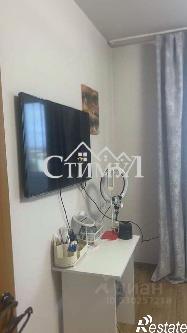 2-комн квартира пр-кт Космонавтов, 19А,  д. 19А