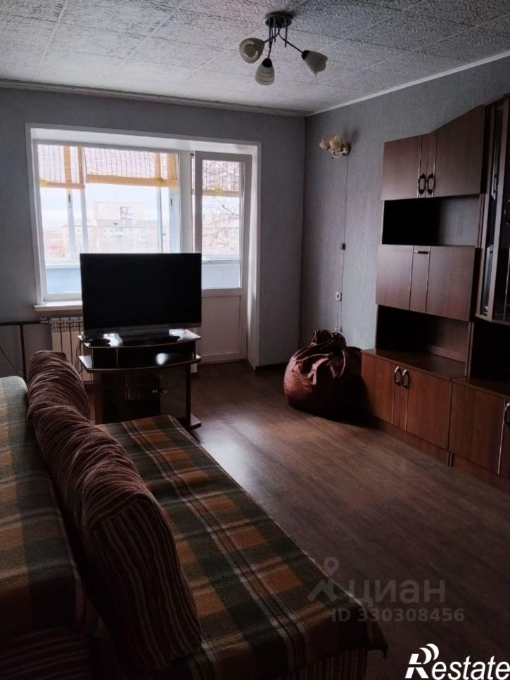 3-комн квартира проспект Космонавтов, 24А,  д. 24А