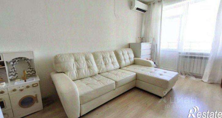 1-комн квартира улица Генерала Тихонова, 4В,  д. 4В