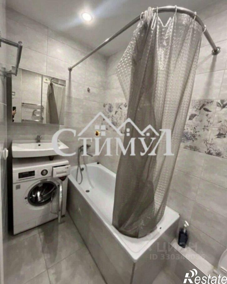 1-комн квартира улица Генерала Тихонова, 4В,  д. 4В