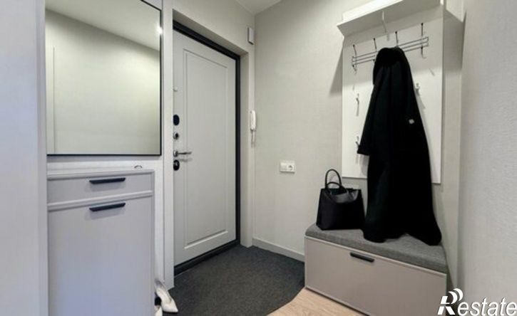 3-комн квартира Саяногорск, микрорайон Ленинградский, 49