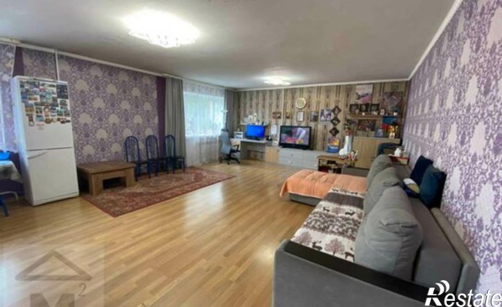 4-комн квартира пр-кт Космонавтов, 27,  д. 27