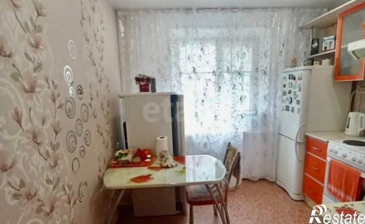 2-комн квартира Саяногорск, микрорайон Ленинградский, 1А
