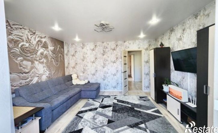 2-комн квартира Саяногорск, микрорайон Ленинградский, 47